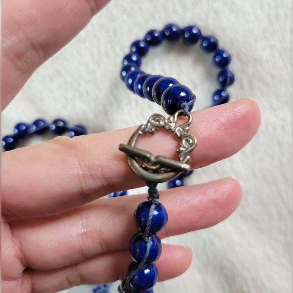 Nozomi Project | Blue/White Upcycyled Lapis Lazuli Porcelain Necklace - Picture 5 of 13